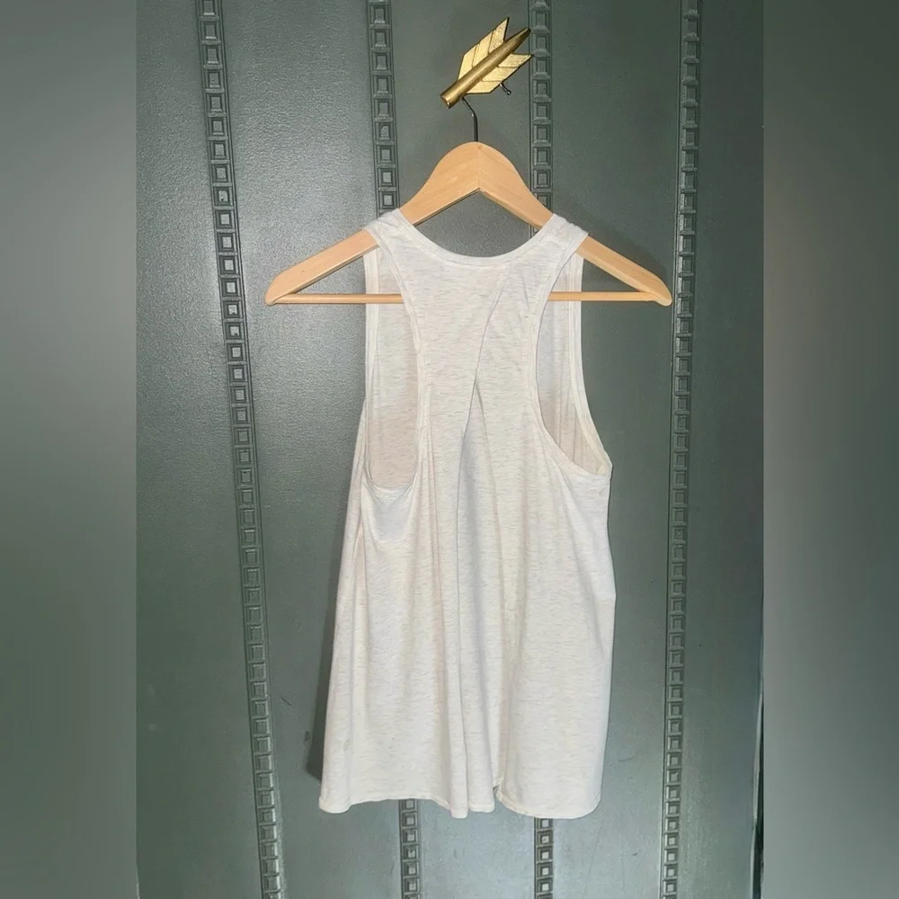 Lululemon l All Tied Up Women's Tank Top l Size: Small/Medium - Picture 6 of 11